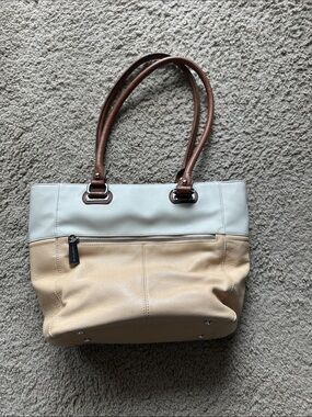 Adorable Tignanello Two-Tone Cream and Tan Leather Purse like New cond.